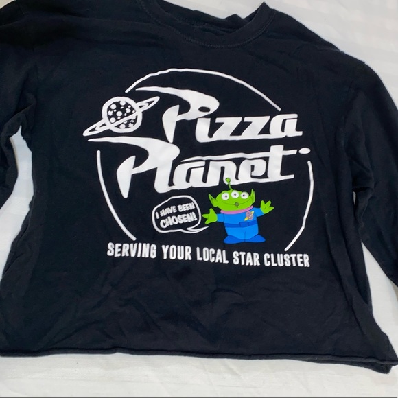 Disney Tops - Pizza Planet Crop Top